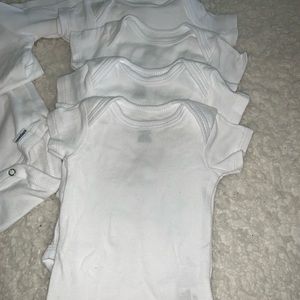 Gerber white bundle 9pcs